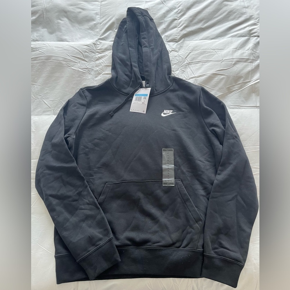 Nike NWT Women’s Black Hoodie
